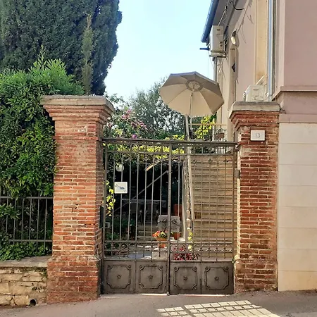 Be Free-central-free Parking-garden-bbq Apartment