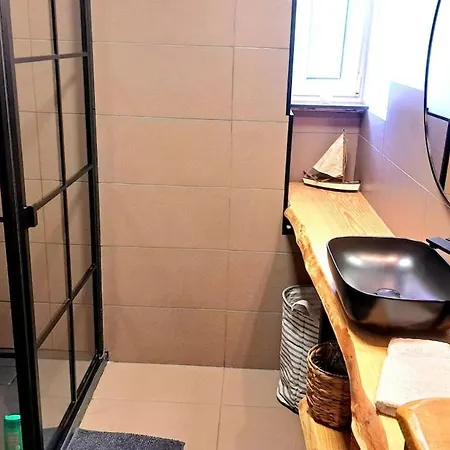 Be Free-central-free Parking-garden-bbq Apartment Pula
