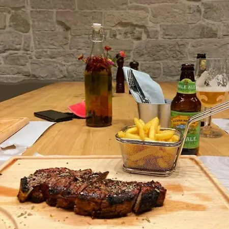 Be Free-central-free Parking-garden-bbq Apartamento