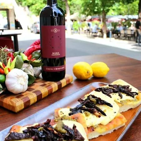 Be Free-central-free Parking-garden-bbq Apartamento Pula